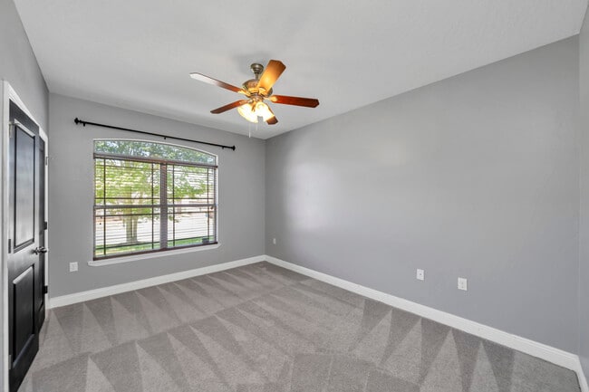 Building Photo - 4628 Hermosa Rd