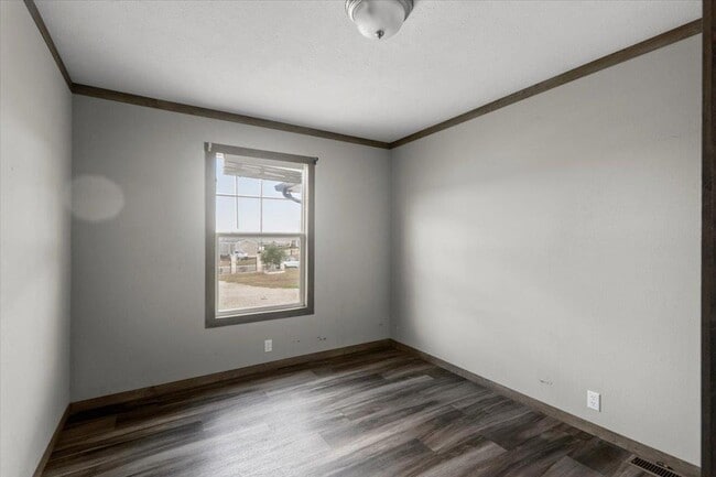 Building Photo - 104 Pineapple Sage Cv