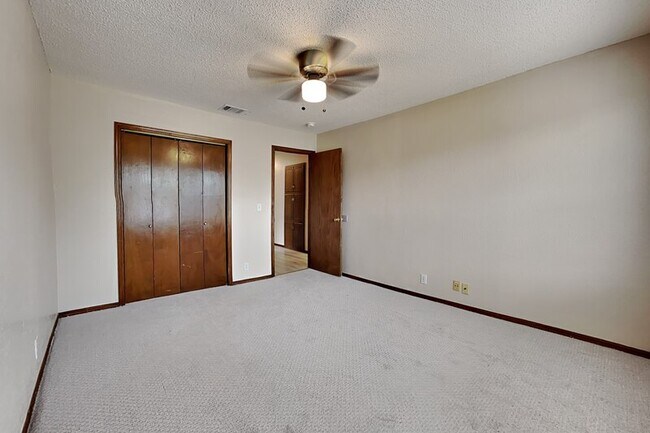 Building Photo - 2200 Sandy Creek Trail