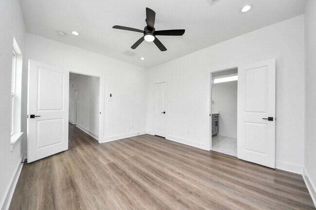 Building Photo - 6273 Rd 5503