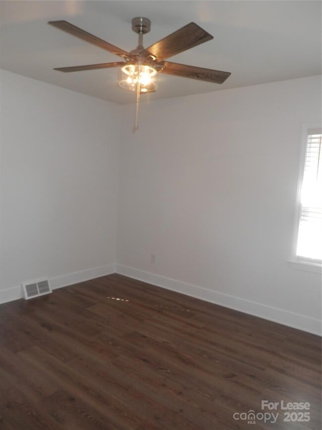 Building Photo - 1712 Washington Ave