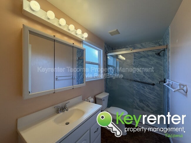 Building Photo - 4902 N 16th St