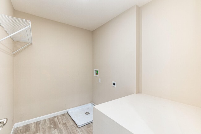 Building Photo - 5137 Limerick Ct.