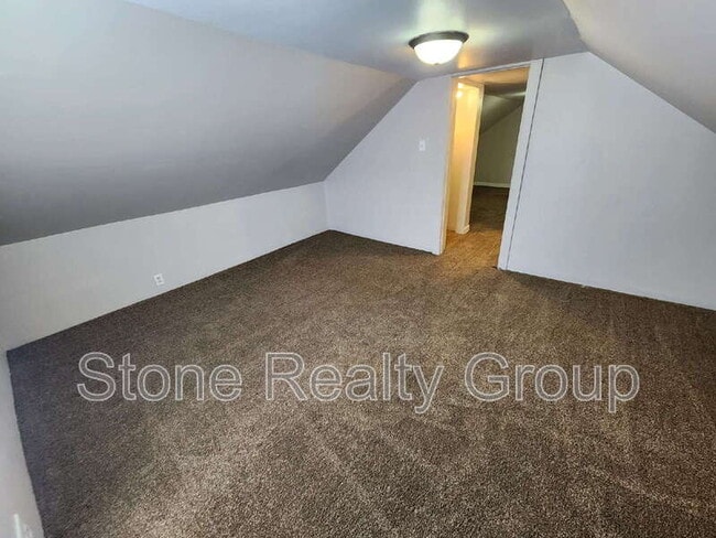 Building Photo - 114 N 14th St