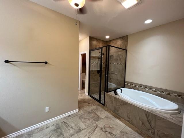Building Photo - 806 Woodland Park Dr