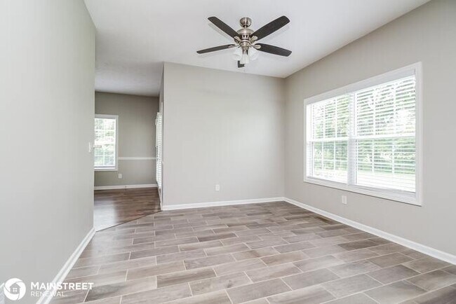 Building Photo - 246 Slow Waters Dr