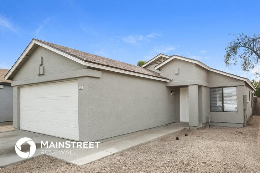 Building Photo - 8619 W College Dr