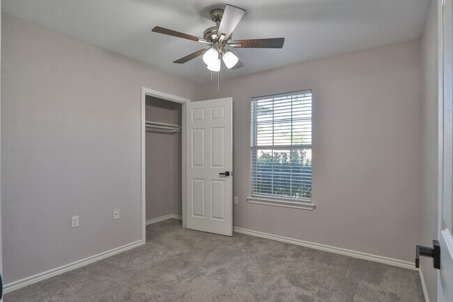 Building Photo - 4002 Avenue N 1/2