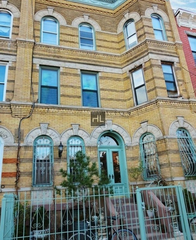 Building Photo - HANCOCK STREET