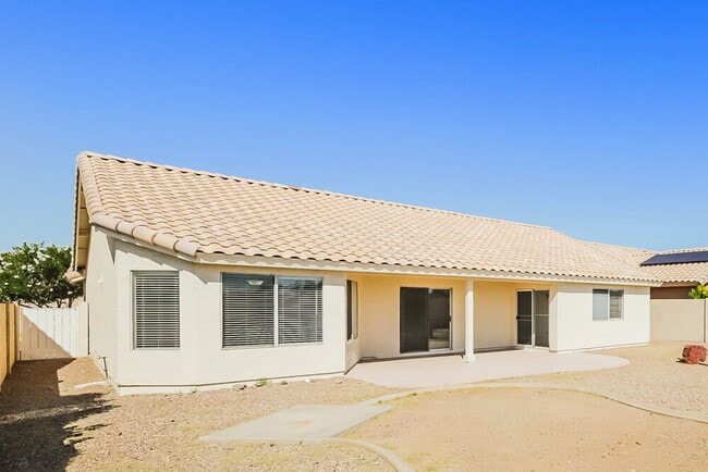 Building Photo - 15317 N 85th Ave