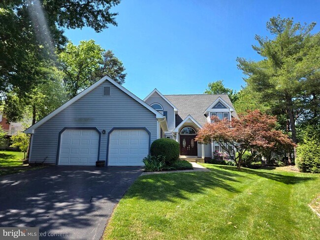 Building Photo - 5270 Ellicott Dr
