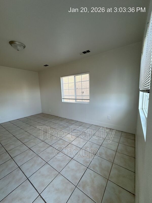 Building Photo - 320 S Crespi Ave