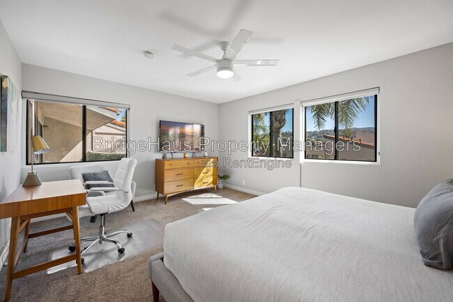 Building Photo - 2607 Pirineos Way