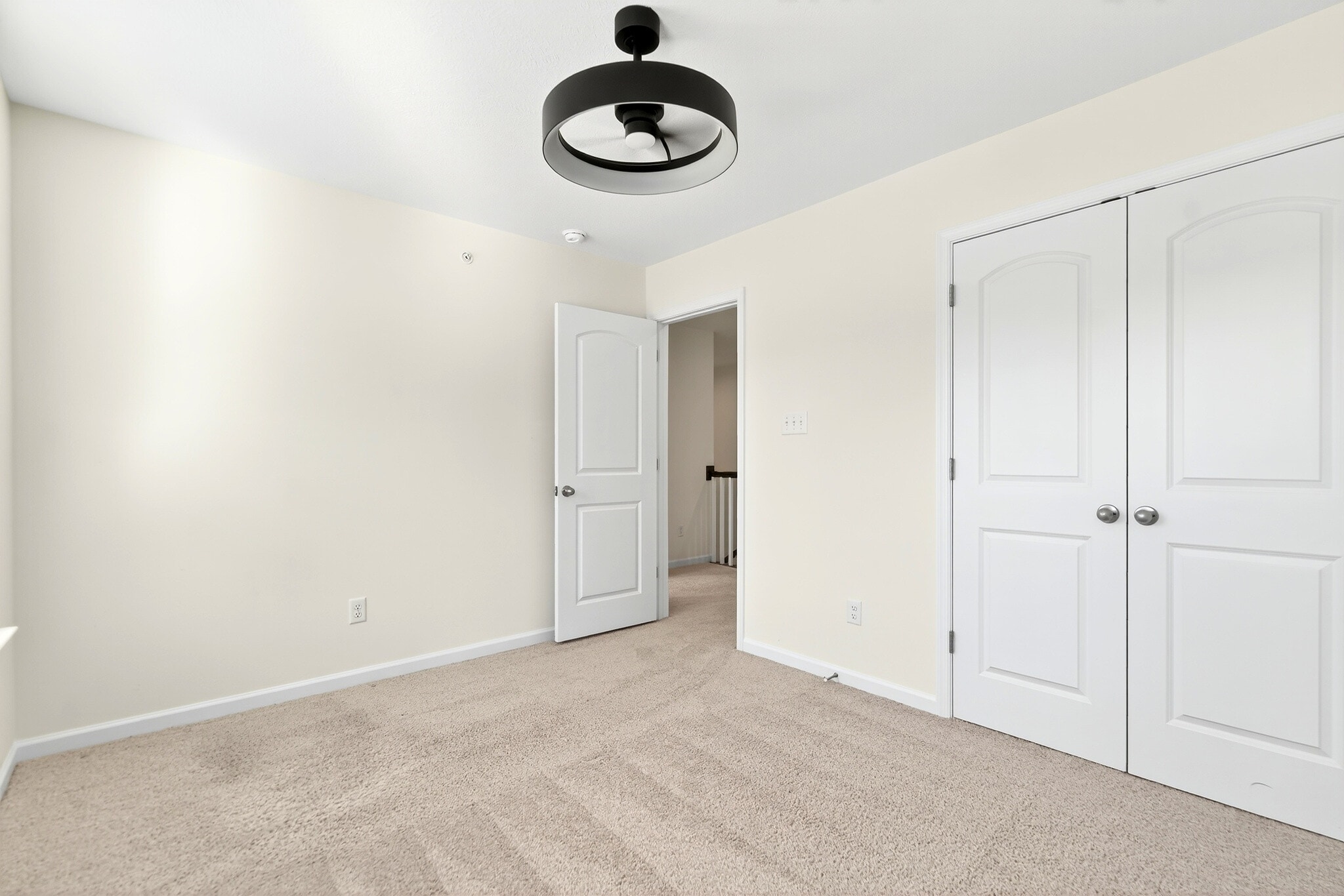 Building Photo - 600 Dana Dr