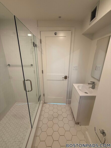 Building Photo - 1200 Massachusetts Ave