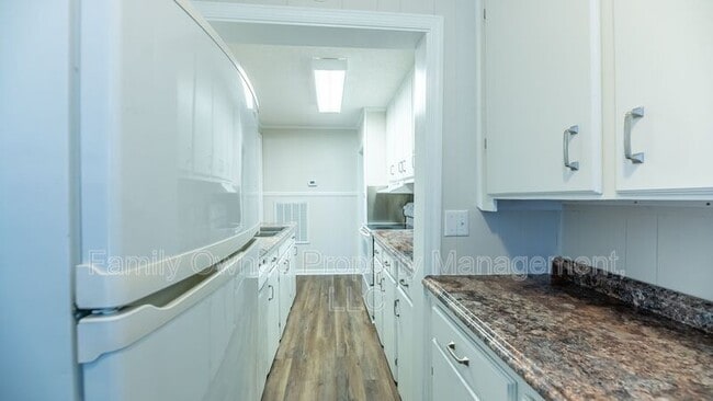 Building Photo - 214 New Grade Rd