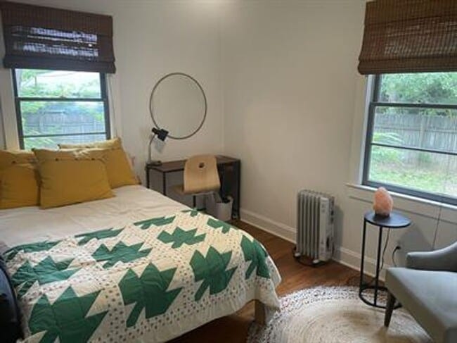 Building Photo - 2/1 Available Now