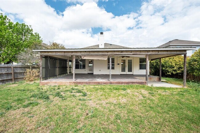 Building Photo - 105 Almquist St