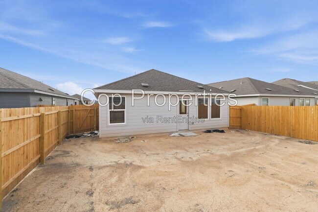 Building Photo - 1937 Pasture Rose