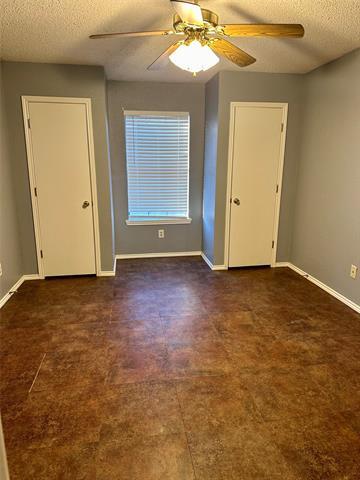 Building Photo - 2105 Melody Cir