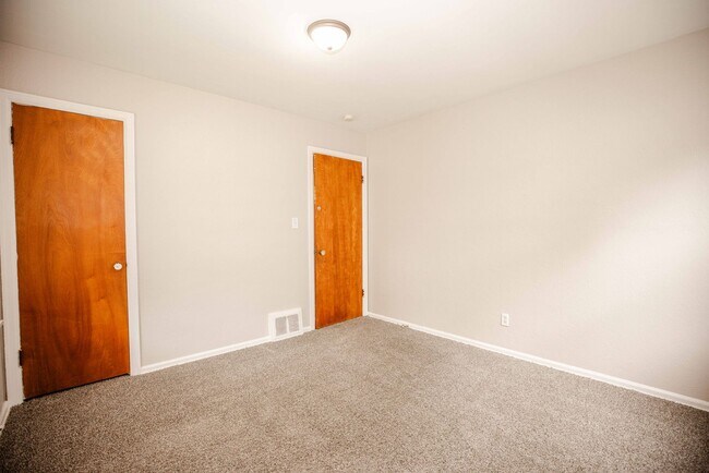 Building Photo - Beautifully Remodeled Three Bedroom Home F...