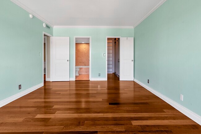 Building Photo - 2500 E Las Olas Blvd