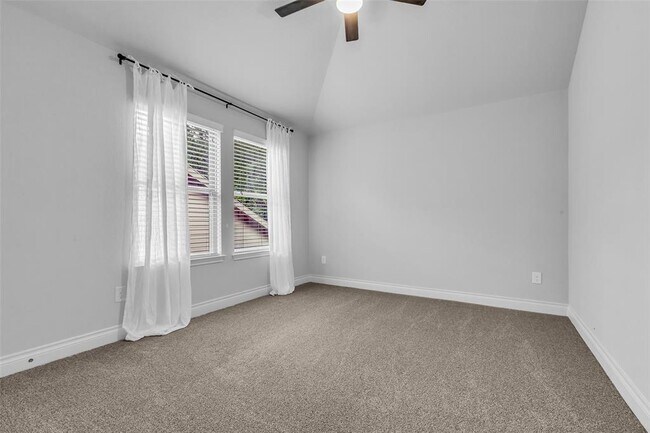 Building Photo - 126 Capriccio Ln