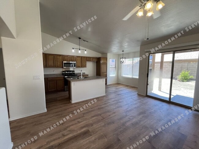 Building Photo - 2046 S 171st Dr