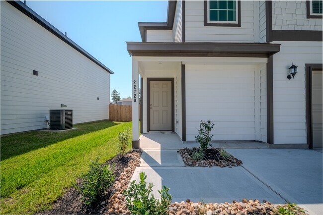 Building Photo - 22720 American Kestrel Ct