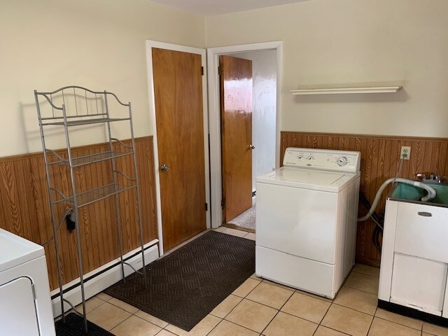 Building Photo - 1002 W Kaye Ave