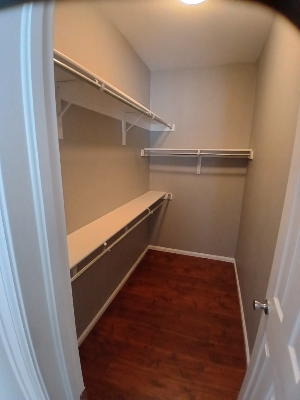 Building Photo - 8144 Cedar Chase Dr