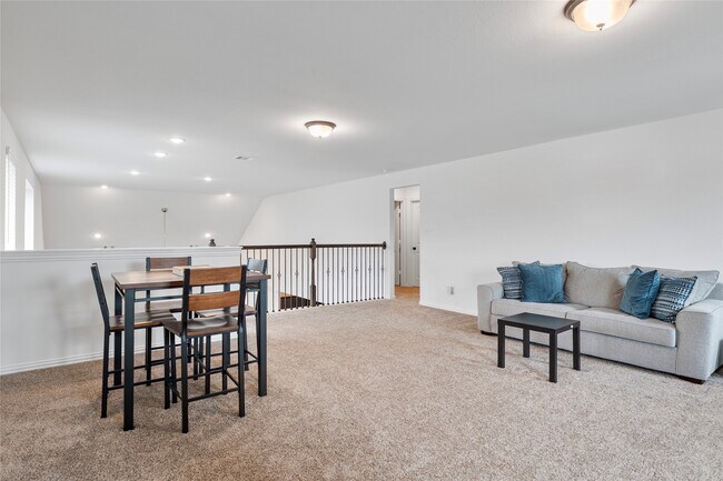 Building Photo - 10191 Bayou Oaks Dr
