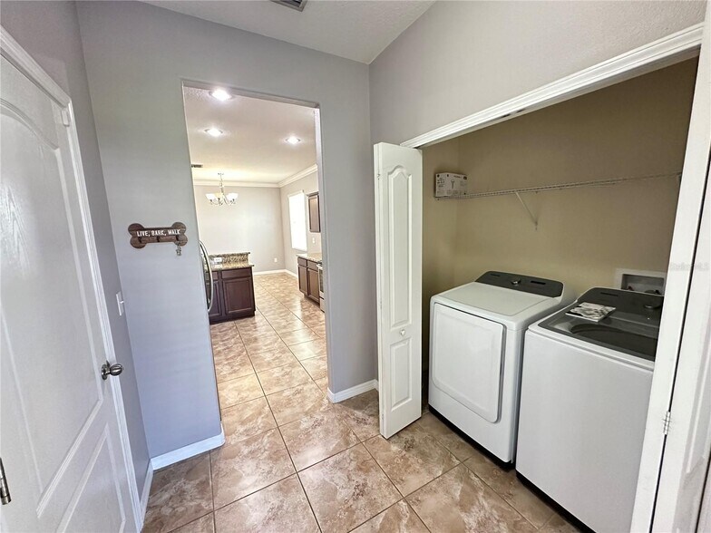 Building Photo - 1607 Acadia Harbor Pl