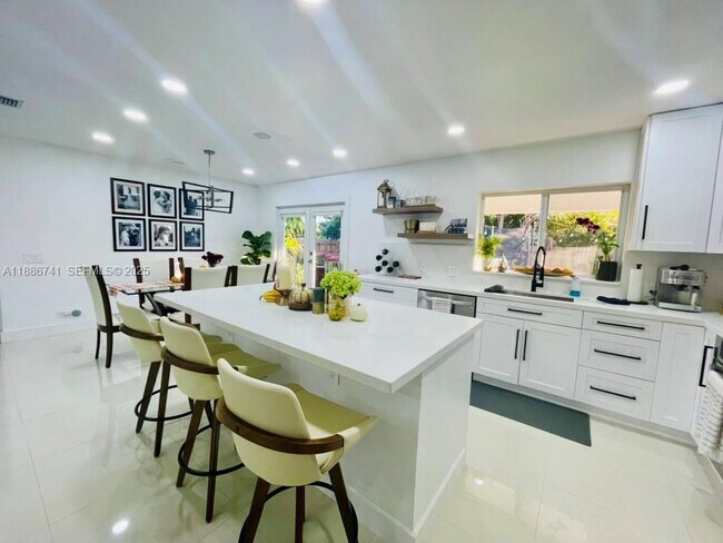 Building Photo - 8410 SW 201st St