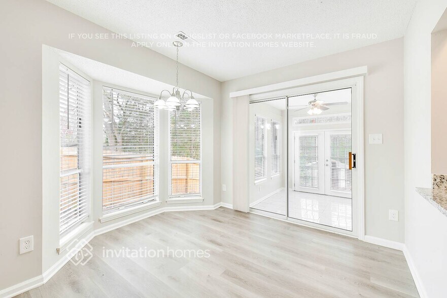 Building Photo - 9412 Charolais Ln