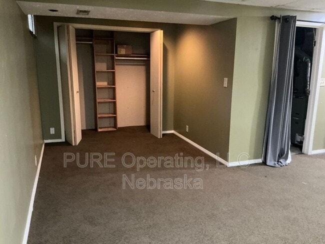 Building Photo - 5018 S 163rd St