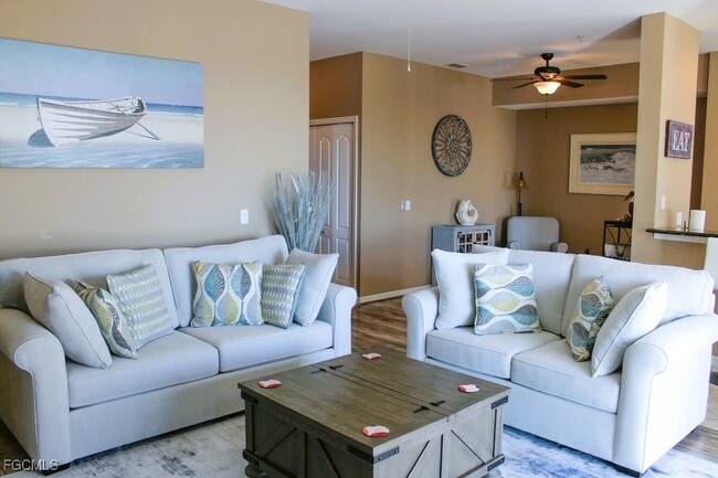 Building Photo - 16685 Lake Cir Dr