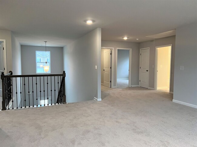 Building Photo - 1011 Altavista