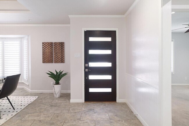 Building Photo - 4107 Tablerock Dr