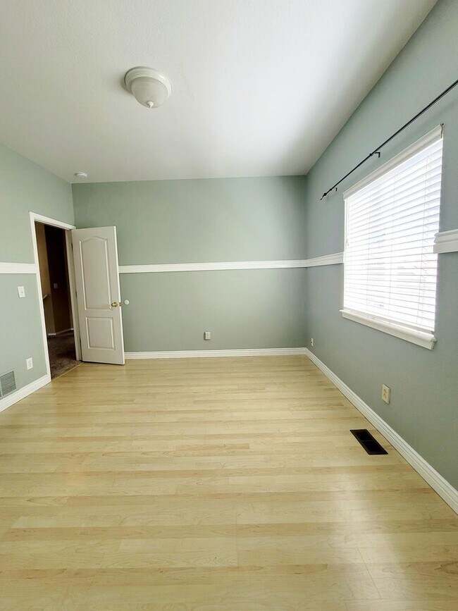 Building Photo - Boastful 3 Bedroom West Side home in gated...