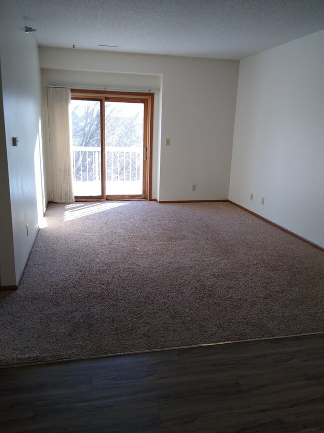 2 BR - Raphael - Furman Western Hills