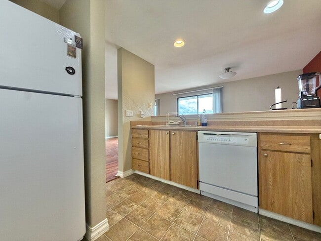 Building Photo - 1710 W Sunn Fjord Ln