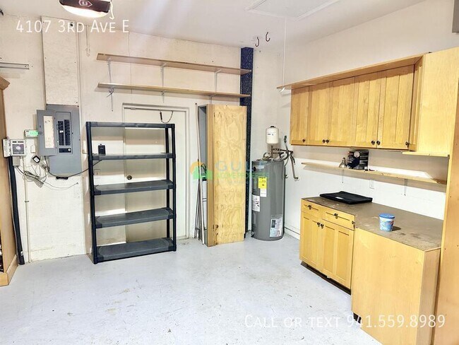 Building Photo - 4107 3rd Ave E