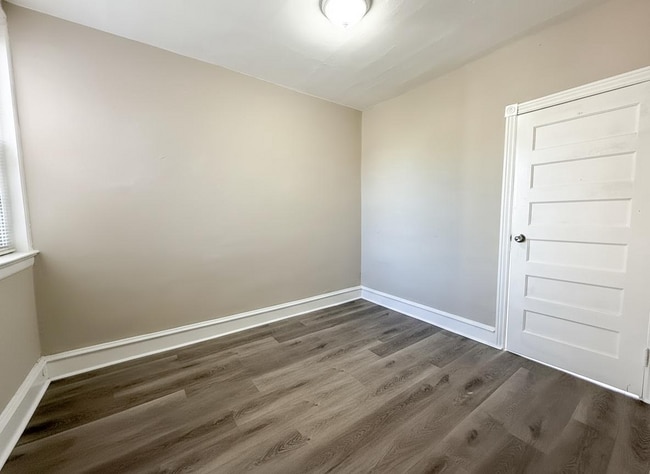 Building Photo - 1420 N Conestoga St