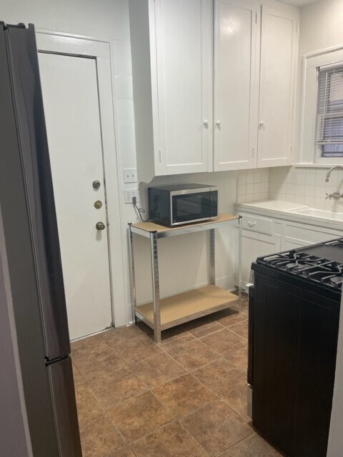 Building Photo - 1609 Kipling St