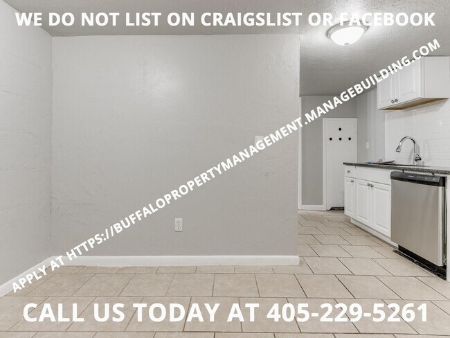 Building Photo - 2544 Cashion Pl