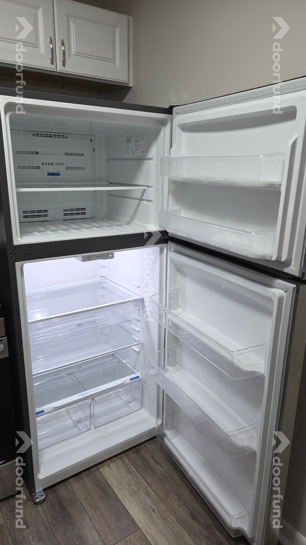 Building Photo - 208 Columbus St