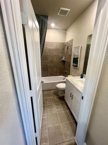 Building Photo - 4211 Lavon Dr