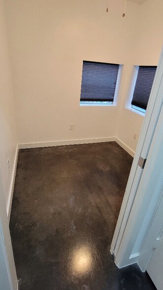 Building Photo - 2920 Cline St