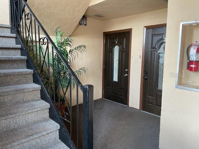 Building Photo - 4711 Santa Barbara Blvd S